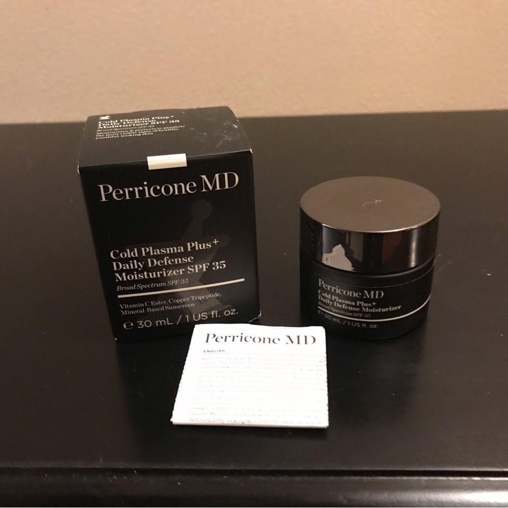 Perricone MD Cold Plasma+ Daily Defense Moisturizer SPF35.